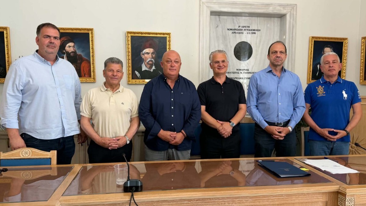 Περιφέρεια Πελοποννήσου: Υπεγράφη η σύμβαση για τη λειτουργική αναβάθμιση του Εθνικού Σταδίου Καλαμάτας