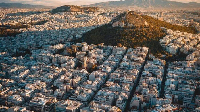 Δήμος Αθηναίων: Κλείνουν από τα μεσάνυχτα οι λόφοι Λυκαβηττού και Φινόπουλου λόγω ακραίου κινδύνου πυρκαγιάς