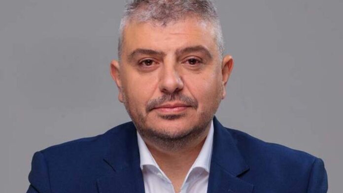 Δ.Αλμωπίας: Σύμβαση επισκευής της στέγης του Κλειστού Γυμναστηρίου Αριδαίας