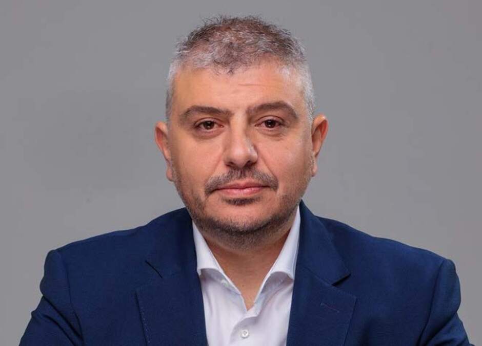 Δ.Αλμωπίας: Σύμβαση επισκευής της στέγης του Κλειστού Γυμναστηρίου Αριδαίας