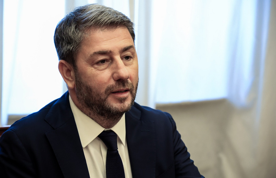 Ανδρουλάκης κατά Μητσοτάκη για την ακρίβεια: Θα πάρει μέτρα ή θα συνεχίσει να λυπάται και να θυμώνει;