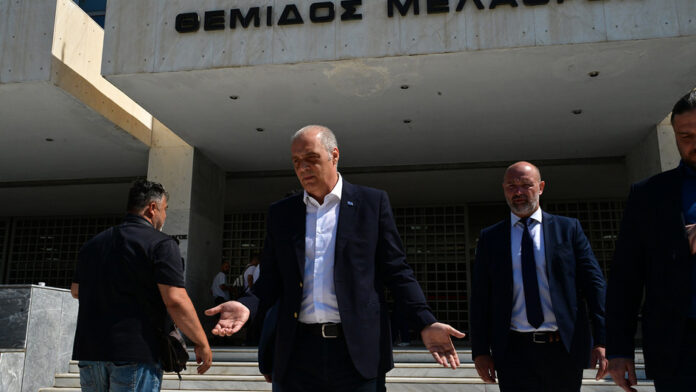 Κυριάκος Βελόπουλος στον Άρειο Πάγο: «Να παρέμβει η Δικαιοσύνη για την καταγγελία Γεωργιάδη κατά Τσίπρα»