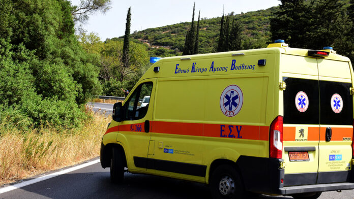 Χαλκιδική: Μετωπική σύγκρουση με πέντε τραυματίες, οι τρεις ανήλικοι