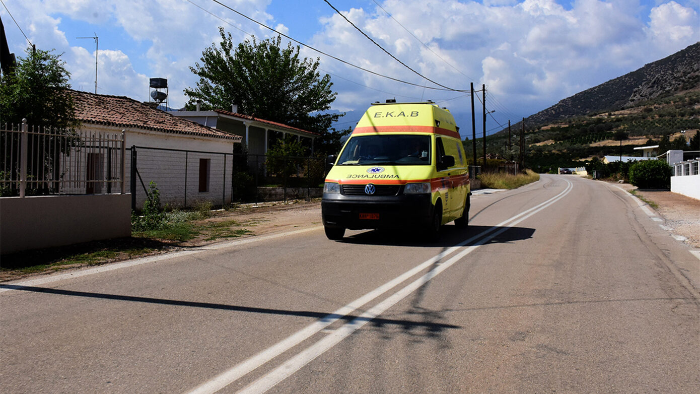 Κυλλήνη: 82χρονη Αυστριακή ανασύρθηκε νεκρή από την παραλία Λουτρών