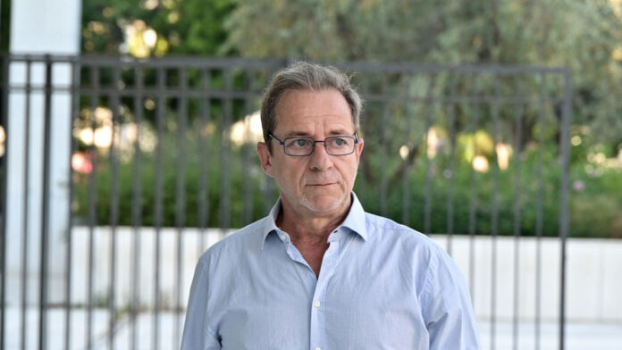 Δίκη Λιγνάδη: Συνεχίζεται η εξέταση των μαρτύρων – Κάλεσμα συμπαράστασης στα θύματα από το ΣΕΗ