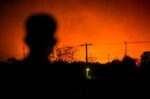 76χρονος συνελήφθη για τη φωτιά στο Ωραιόκαστρο – Φέρεται να προκάλεσε την πυρκαγιά με το όχημά του – Εμφάνιζε σημάδια μέθης