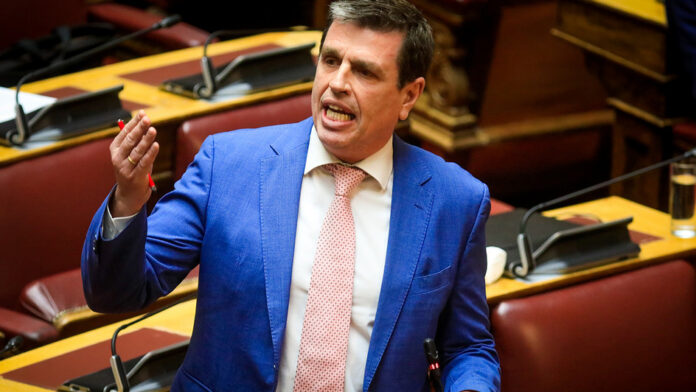 Δ. Καιρίδης για Αλ. Τσίπρα: Επίθεση για τα περί «εντιμότερου πρωθυπουργού» και τους Ποινικούς Κώδικες