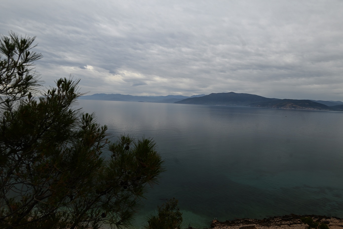 Βροχές και πτώση της θερμοκρασίας το Σαββατοκύριακο – Πότε θα ανέβει ο υδράργυρος
