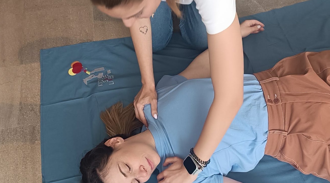 Θεσσαλονίκη: 16χρονη υπέστη καρδιακή ανακοπή μέσα στο σπίτι της – Η μητέρα της την έσωσε με ΚΑΡΠΑ