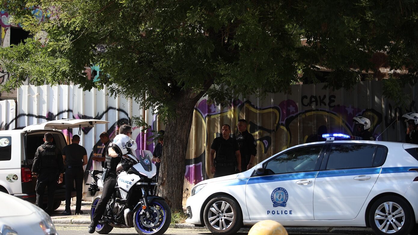 Σορός σε βαλίτσα στην Κυψέλη: Η αστυνομία εξετάζει εάν είναι η Γιου Τινγκ που εξαφανίστηκε από τη Λούτσα