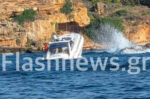 Τουριστικό σκάφος προσάραξε στη θάλασσα των Αγίων Αποστόλων στα Χανιά – βίντεο