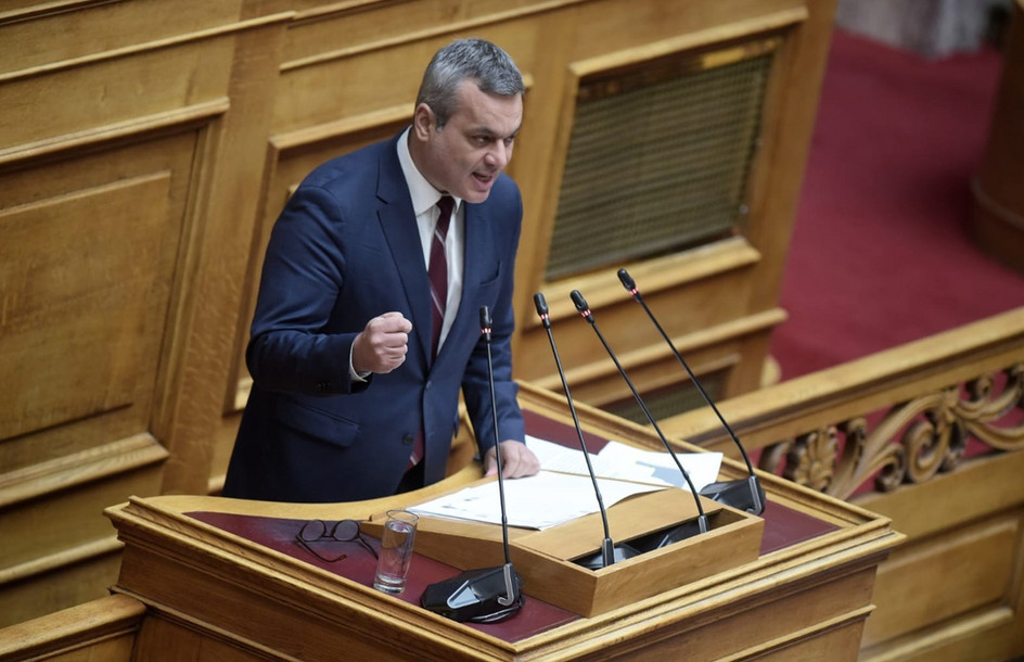 Χάρης Μαμουλάκης ανακοίνωσε την ανεξαρτητοποίησή του από τον ΣΥΡΙΖΑ