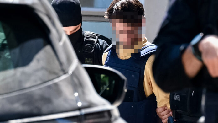 Υπόθεση της Marfin στα δικαστήρια της Ευελπίδων: οι δύο 42χρονοι απολογούνται σήμερα
