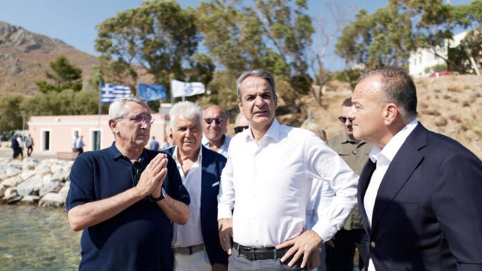 Μητσοτάκης από τη Λέρο: καθαρό εκλογικό δίλημμα για την άνοιξη του 2027 – «Οι ακρίτες είχαν πονέσει από την πολιτική ανοικτών συνόρων»