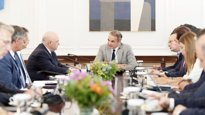 Μητσοτάκης: Νέα μέρα για τα δημόσια πανεπιστήμια, χωρίς καταλήψεις – 160 εκατ. ευρώ για ΕΚΠΑ, ΑΠΘ και ΕΜΠ