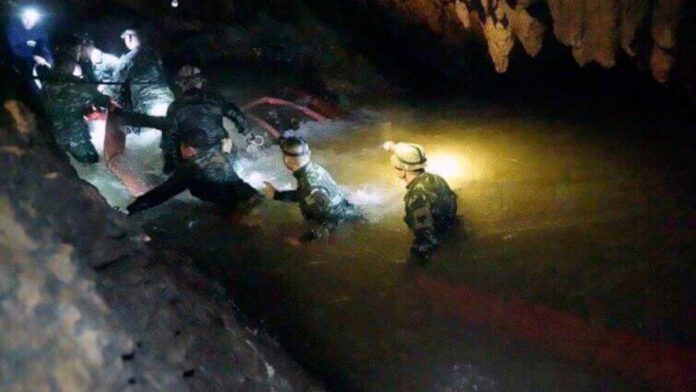 29χρονος οδηγός συνελήφθη στα Μέγαρα για ταχύτητα 208 χλμ. στην Εθνική Οδό Αθηνών-Κορίνθου