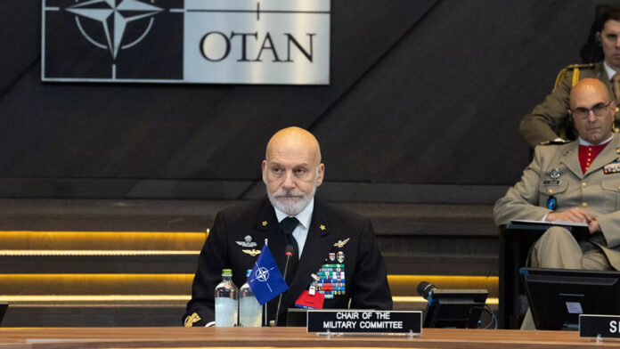 ΝΑΤΟ: Η Ελλάδα εξελίσσεται σε έναν από τους στρατηγικούς κόμβους εφοδιαστικής υποστήριξης της Συμμαχίας, λέει ο Πρόεδρος της Στρατιωτικής Επιτροπής