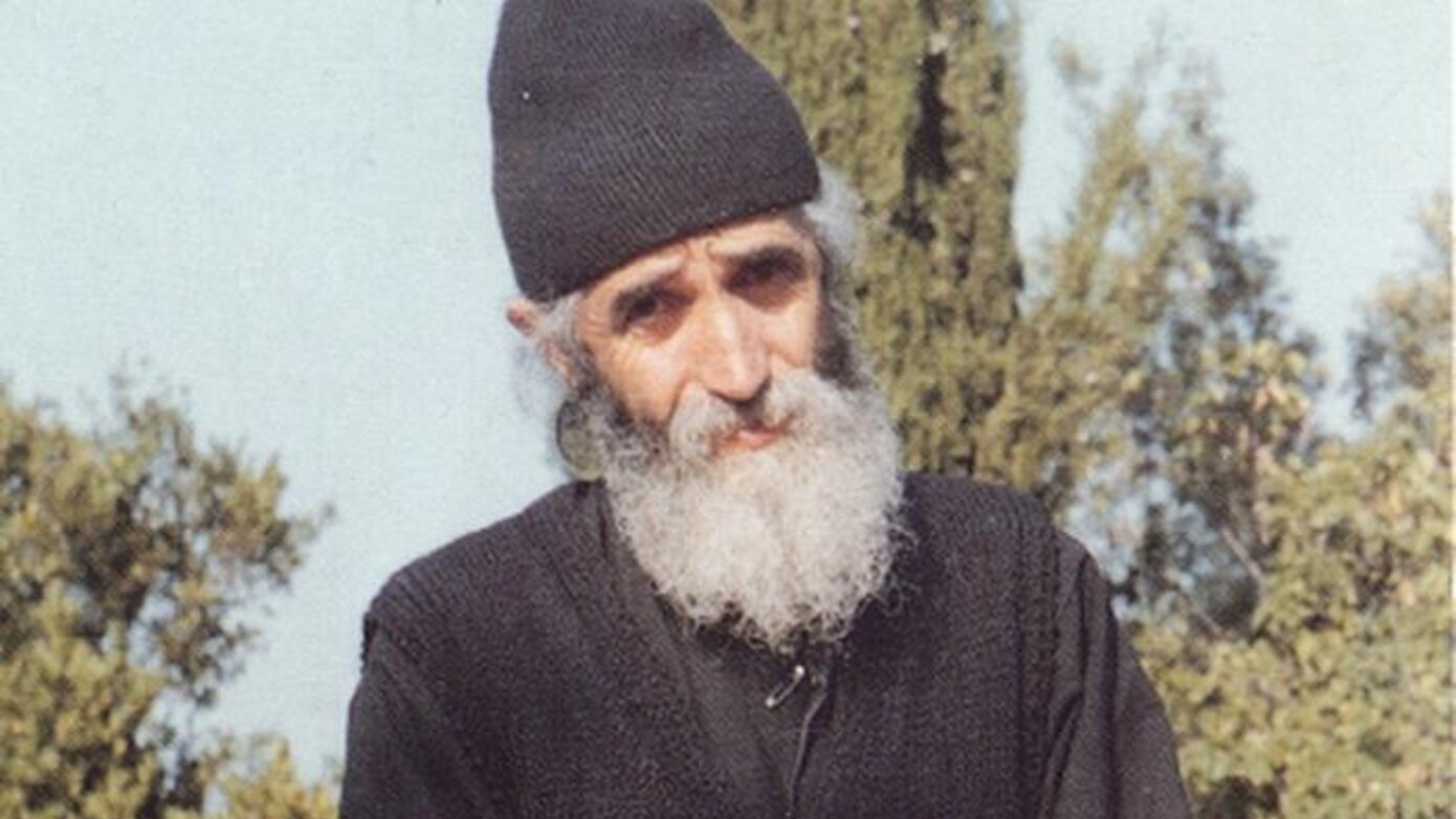 Σαν σήμερα 12 Ιουλίου: Πεθαίνει ο Άγιος Παΐσιος – Ο μοναχός που έγινε θρύλος και τηλεοπτικό φαινόμενο