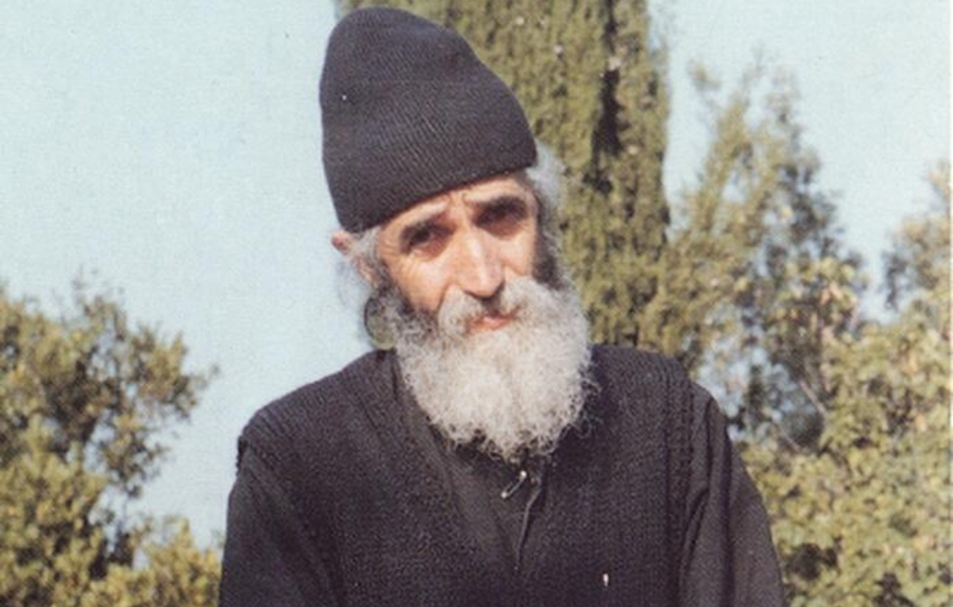 Σαν σήμερα 12 Ιουλίου: Πεθαίνει ο Άγιος Παΐσιος – Ο μοναχός που έγινε θρύλος και τηλεοπτικό φαινόμενο
