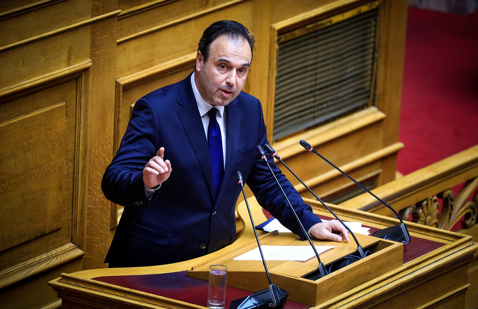 Νομοσχέδιο για την Τεχνητή Νοημοσύνη στην Ολομέλεια της Βουλής – «Καθαρό γήπεδο, με καθαρούς κανόνες»