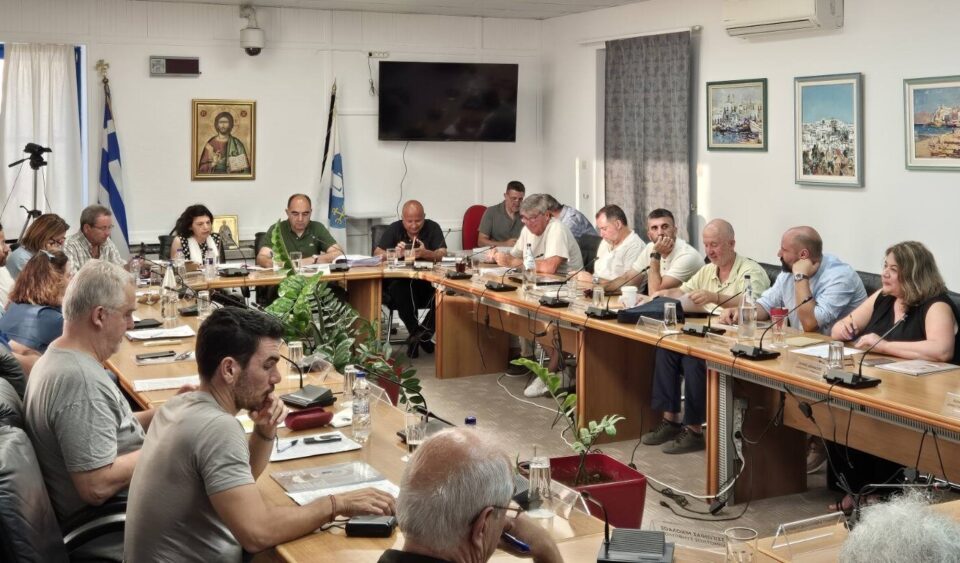 Δ.Σ. Πάρου ζητά αλλαγές στη Μελέτη του νέου Τοπικού Πολεοδομικού Σχεδίου