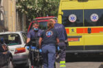 Φωτιά σε διαμέρισμα στα Πατήσια: Νεκρή μία γυναίκα και στο νοσοκομείο ο σύζυγός της