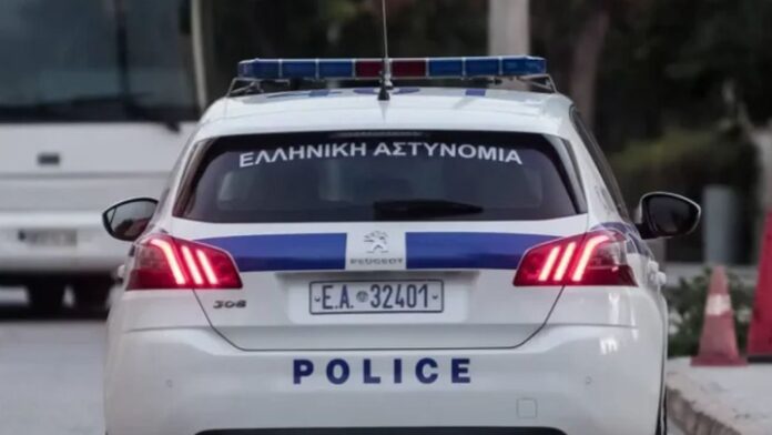 Νίκαια: Υπάλληλος καταδίωξε με σφουγγαρίστρα ληστή που την απείλησε με όπλο
