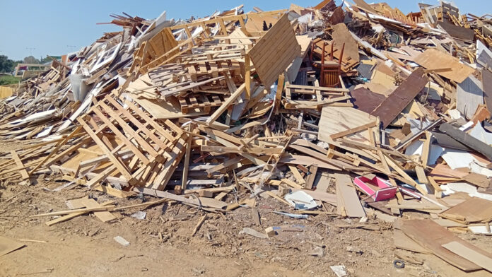 Παράνομη εταιρεία ανακύκλωσης στο Καλοχώρι Θεσσαλονίκης – Ο 46χρονος διαχειριστής έδωσε στην Αστυνομία πλαστά έγγραφα