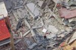 Σκυλάκι αγνοείται μετά την κατάρρευση της πολυκατοικίας στα Πετράλωνα – Σφραγίστηκε ο χώρος
