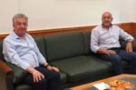 Περιφερειάρχης Κρήτης συναντήθηκε με τον Δήμαρχο Σφακίων