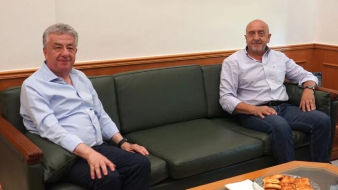 Περιφερειάρχης Κρήτης συναντήθηκε με τον Δήμαρχο Σφακίων