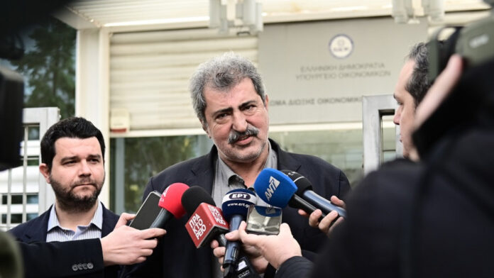 Πολάκης για την Κεντρική Επιτροπή: «Δεν έχει αρμοδιότητα η αναπληρώτρια γραμματέας»