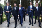 Δεξίωση της Δημοκρατίας στο Προεδρικό: Οι παρουσίες, οι ηχηρές απουσίες και τα πρόσωπα που θα συζητηθούν