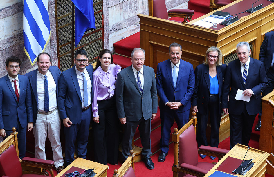 Νέο νομοσχέδιο για το νερό πέρασε από τη Βουλή – Τι δήλωσε ο Στ. Παπασταύρου στην κριτική περί «ιδιωτικοποίησής» του
