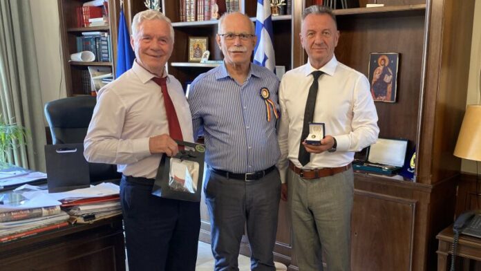 Αντιπροσωπεία Ρουμανικού Δήμου επισκέφθηκε το Δημαρχείο Πύργου