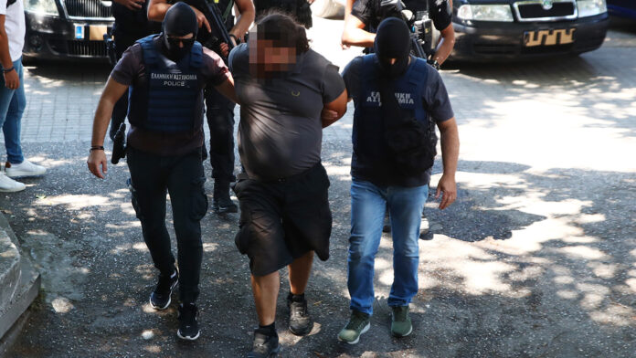 Φονική επίθεση στο σπίτι της οικογένειας Νέστορα: προφυλακιστέοι οι δύο κατηγορούμενοι