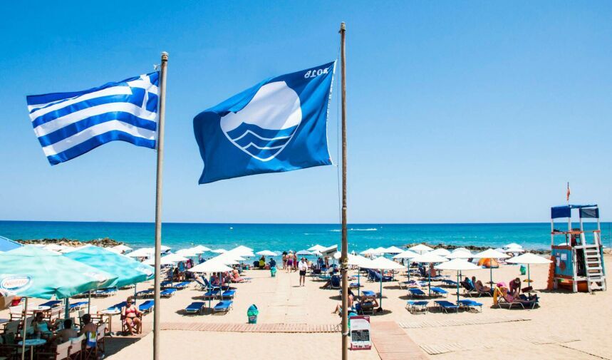 Γαλάζιες Σημαίες κυματίζουν και φέτος στις παραλίες της Ζαχάρως