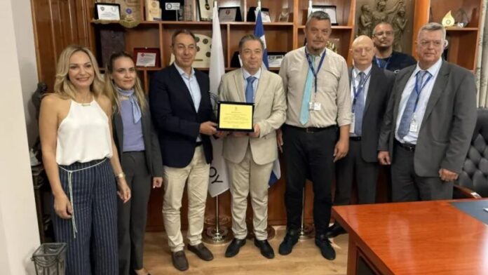 Ο Δήμος Ζακύνθου τίμησε όσους συνέδραμαν στο περιστατικό με το αεροσκάφος F-16
