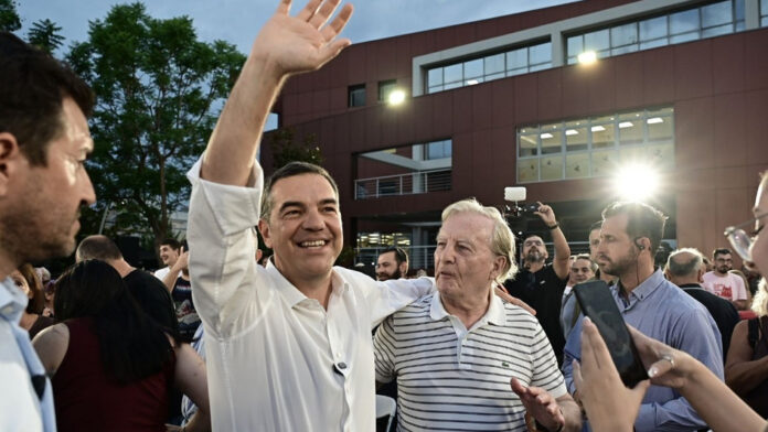 Ομιλία Τσίπρα στο Περιστέρι στη συγκέντρωση της ΕΛ.Α.Σ.