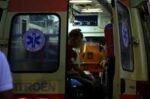 Νεκρή γυναίκα από μαχαιριά στην πλάτη στη Σύρο: Διασώστρια του ΕΚΑΒ – Τι υποστηρίζει το ζευγάρι που λογομάχησε: «Πήγε να μας ληστέψει, ήμασταν σε άμυνα»