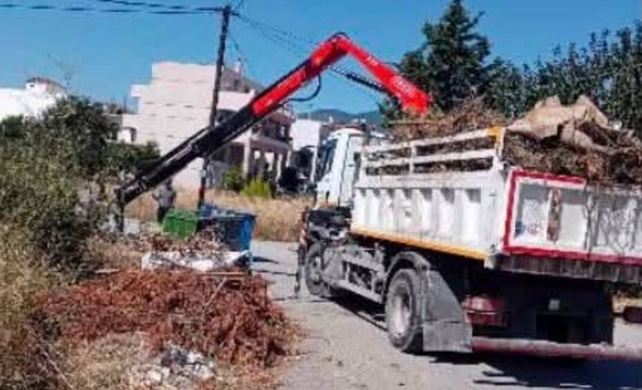 Απομάκρυνση ογκωδών αντικειμένων σε περισσότερα από 90 σημεία της Χαλκίδας
