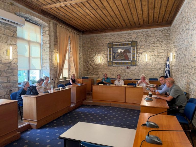 Χαλκιδική: Σύσκεψη για τις αποζημιώσεις των αγροτών από την πυρκαγιά στη Σίβηρη