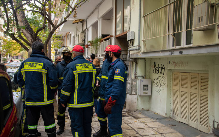 Πτώμα βρέθηκε στο διαμέρισμα όπου ξέσπασε φωτιά στον Νέο Κόσμο