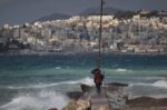 Καύσωνας: Βοριάδες έως 8 μποφόρ και πτώση θερμοκρασίας μέχρι να ξανάρθει – Πότε επιστρέφει η ζέστη