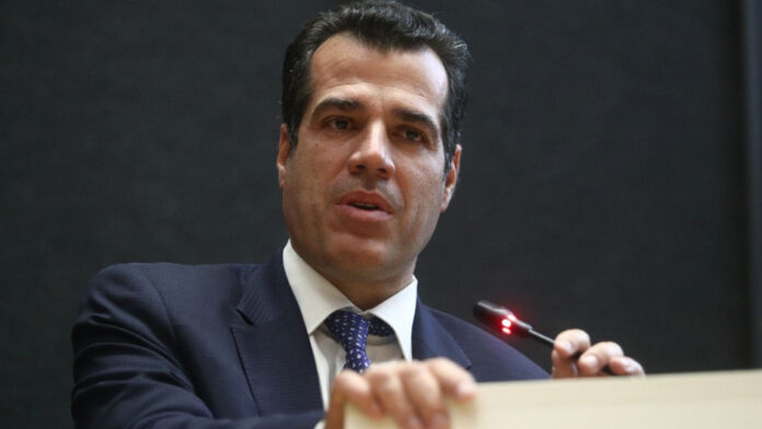 Θάνος Πλεύρης: Η Ελλάδα είναι πιο εκτεθειμένη στις μεταναστευτικές ροές