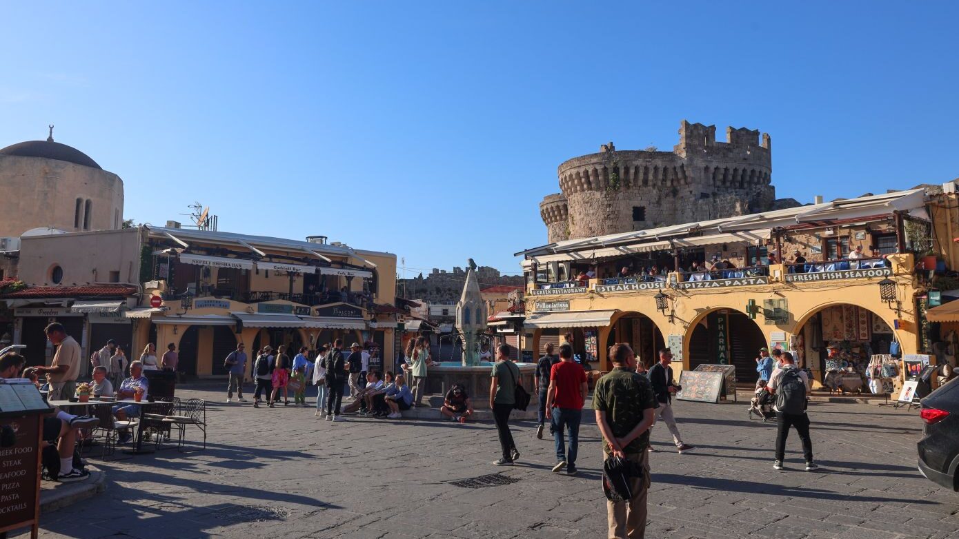 Τραγωδία στη Ρόδο με νεκρό 73χρονο στο Μόντε Σμιθ μετά από πτώση