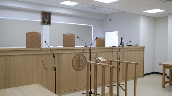 55χρονος που είχε κρύψει τη σορό του πατέρα του σε καταψύκτη καταδικάστηκε σε 11 μήνες με αναστολή