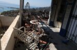 Σαλαμίνα: Αυτοψίες κλιμακίων με μηχανικούς στα καμένα – «Το μαγαζί θα το ξαναφτιάξουμε, το δάσος που παίζαμε όμως παιδάκια δεν υπάρχει πια»