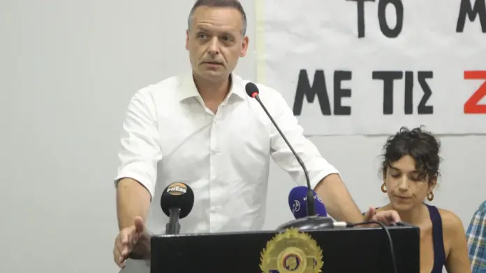 Χάρης Δούκας: Παρέμβαση για τις ζημιές από τα έργα της Γραμμής 4 του Μετρό στην Κυψέλη