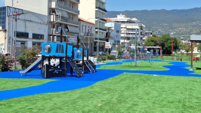 Δήμος Καλαμάτας: Επαναλειτουργεί η αναβαθμισμένη παιδική χαρά «Αναψυκτηρίου»